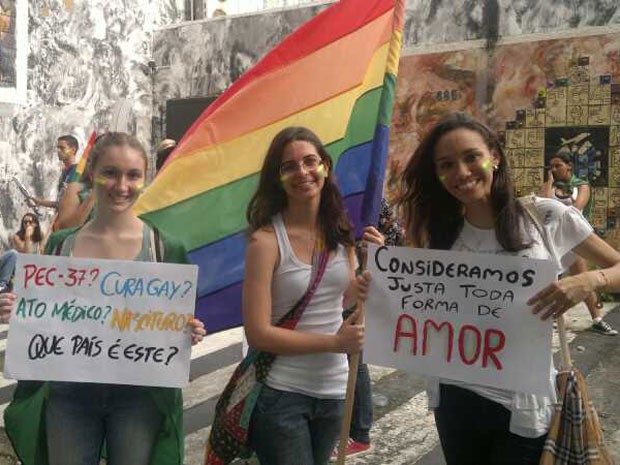 Protest gegen das Gesetz zur Heilung Homosexueller -  Foto: Luna Markman / G1